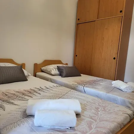 Apartma Delfin איזולה