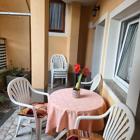 Apartma Delfin דירה איזולה